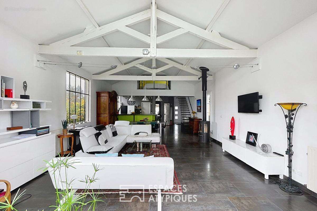 Maison à VILLENAVE-D&#039;ORNON