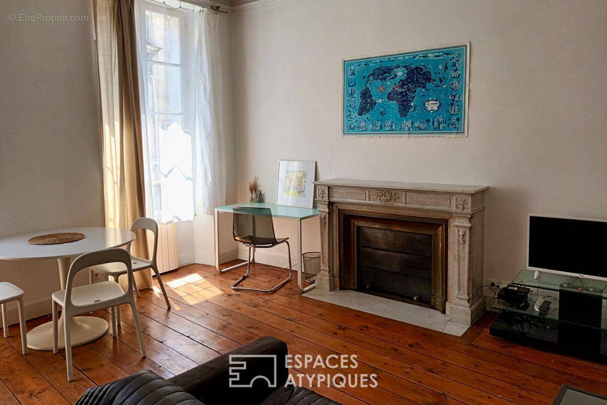 Appartement à BORDEAUX