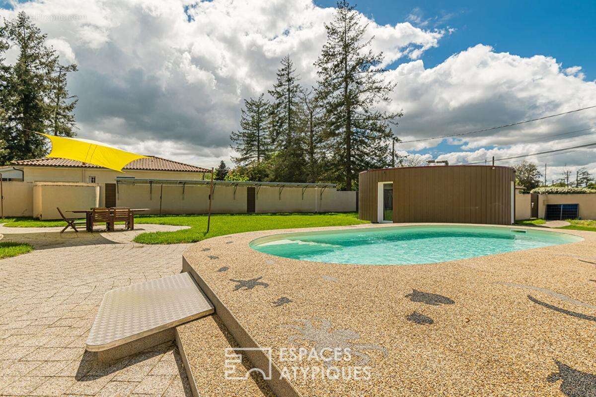 Maison à SAINT-DENIS-DE-PILE