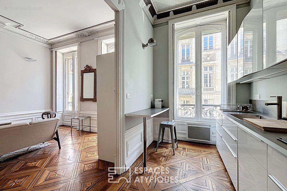 Appartement à BORDEAUX