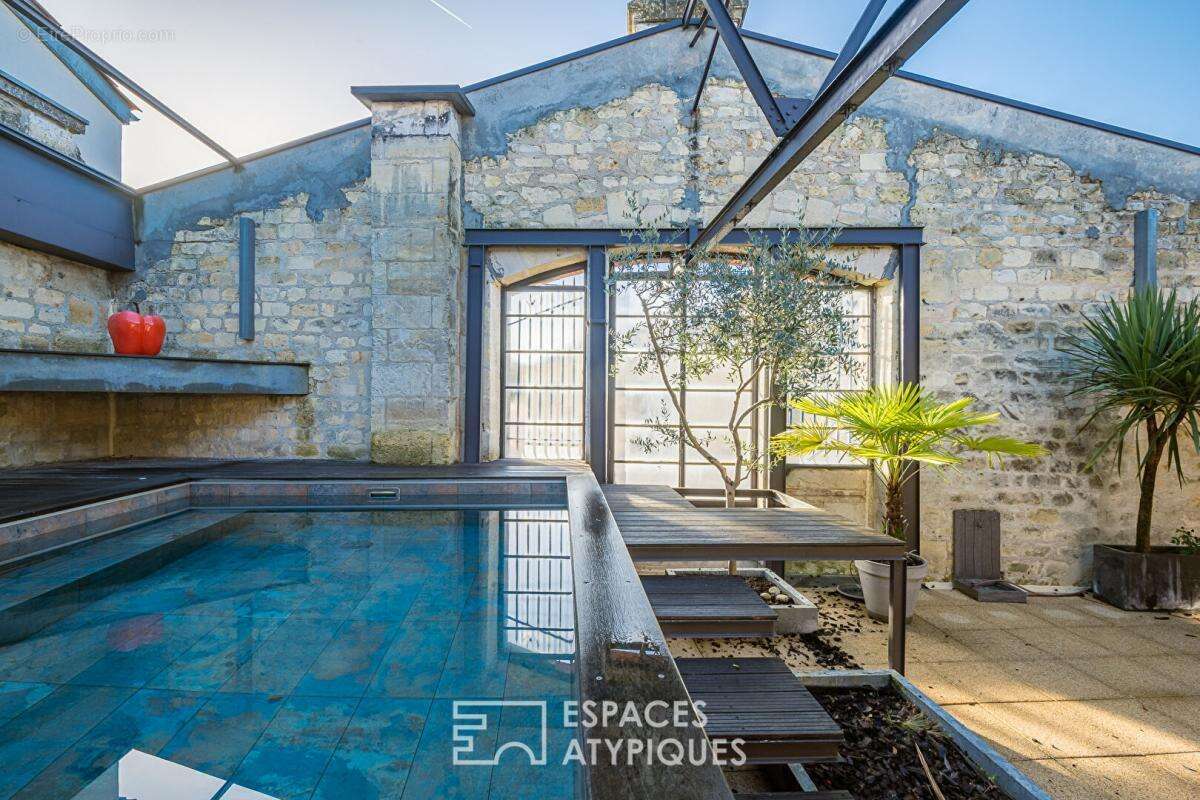 Appartement à BORDEAUX