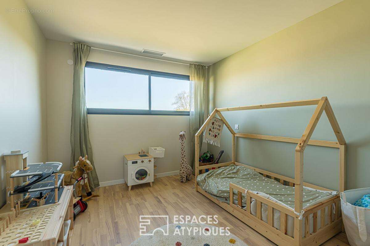 Maison à CARBON-BLANC