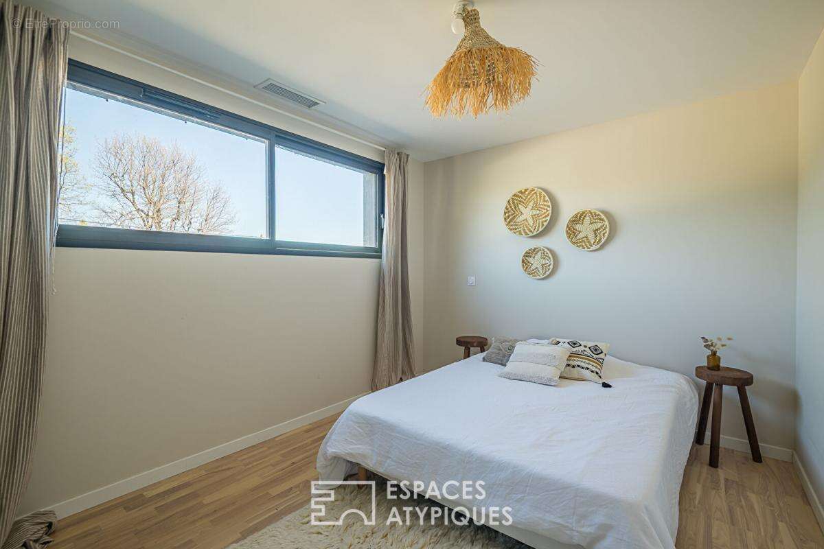 Maison à CARBON-BLANC