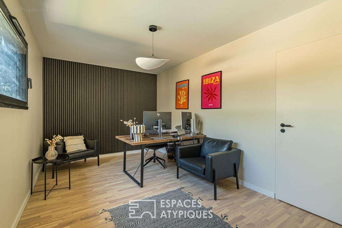 Maison à CARBON-BLANC