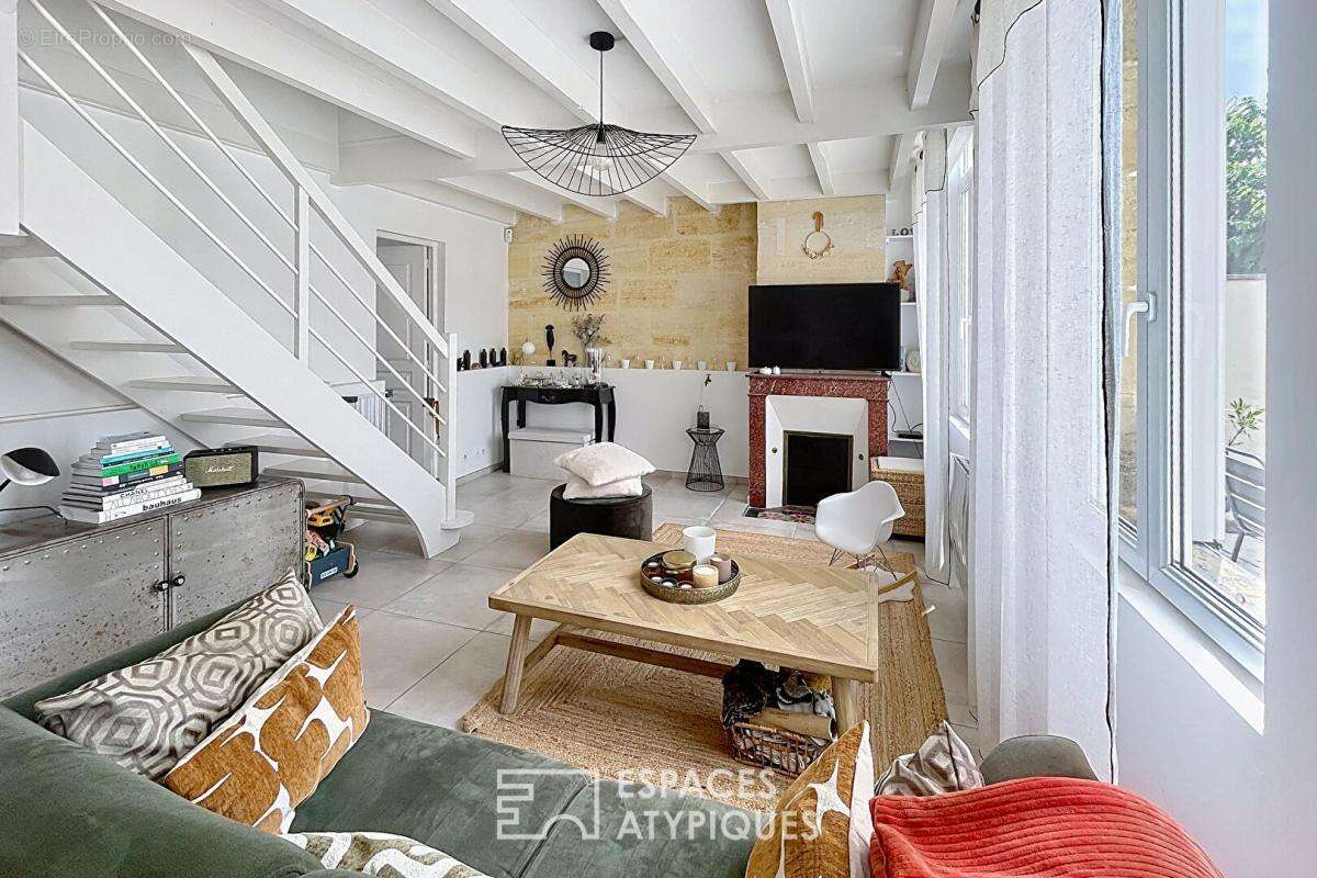 Maison à VILLENAVE-D&#039;ORNON