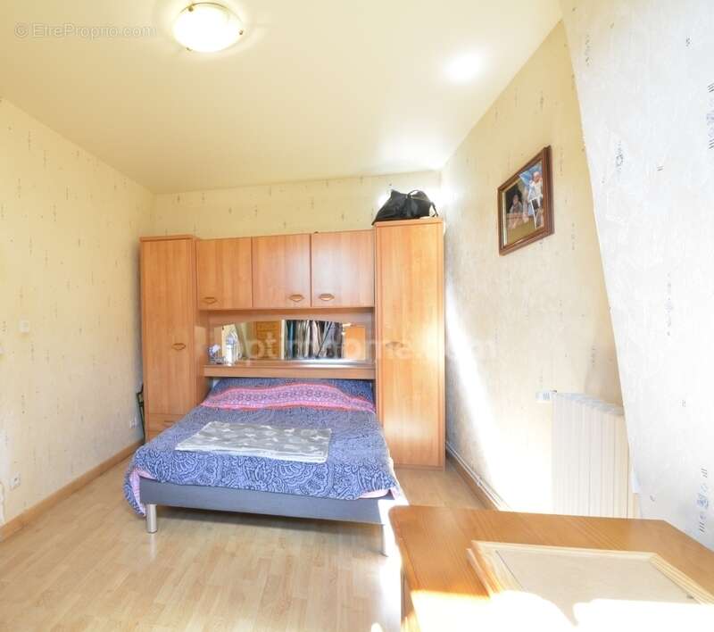 Maison à IVRY-LA-BATAILLE