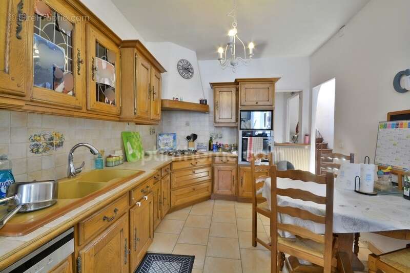 Maison à IVRY-LA-BATAILLE