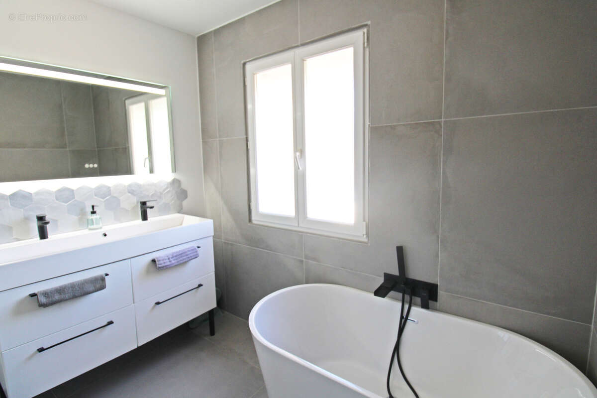 Maison à LA SEYNE-SUR-MER