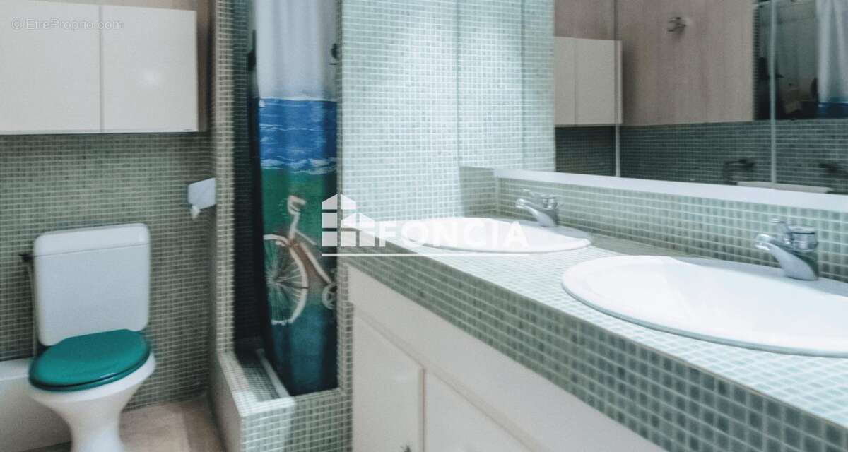 Appartement à SAINT-ETIENNE