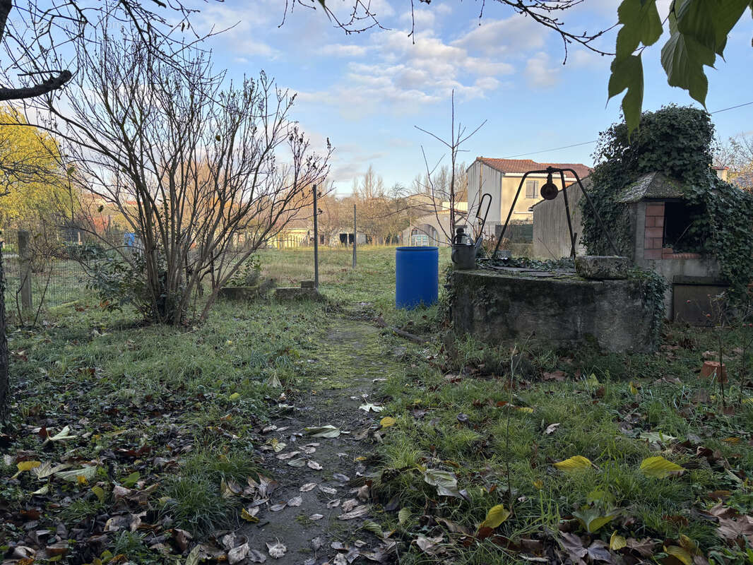 Appartement à LABRUGUIERE