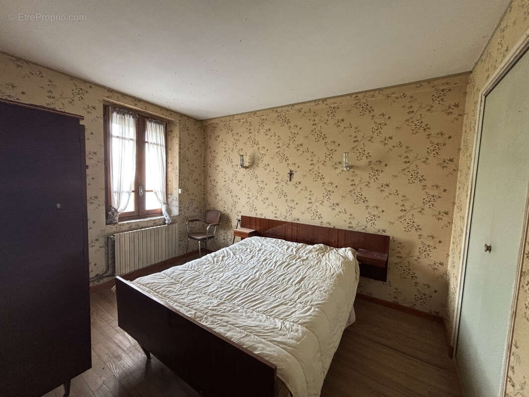 Appartement à LABRUGUIERE