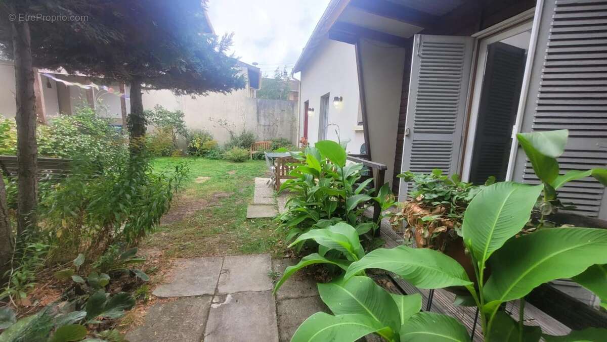 Maison à RUEIL-MALMAISON