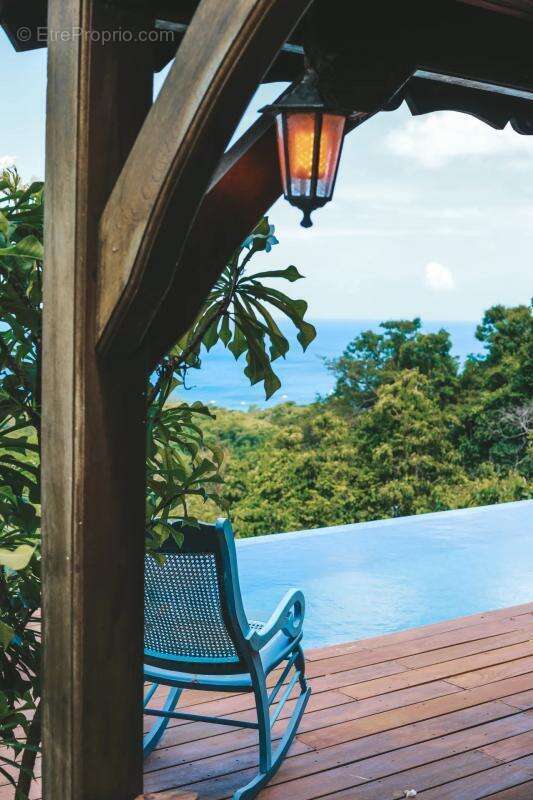 Maison à POINTE-NOIRE