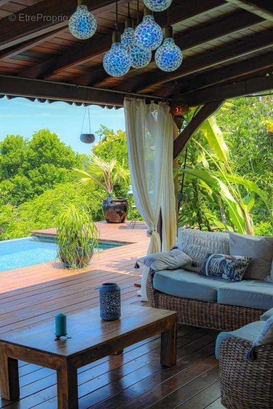 Maison à POINTE-NOIRE