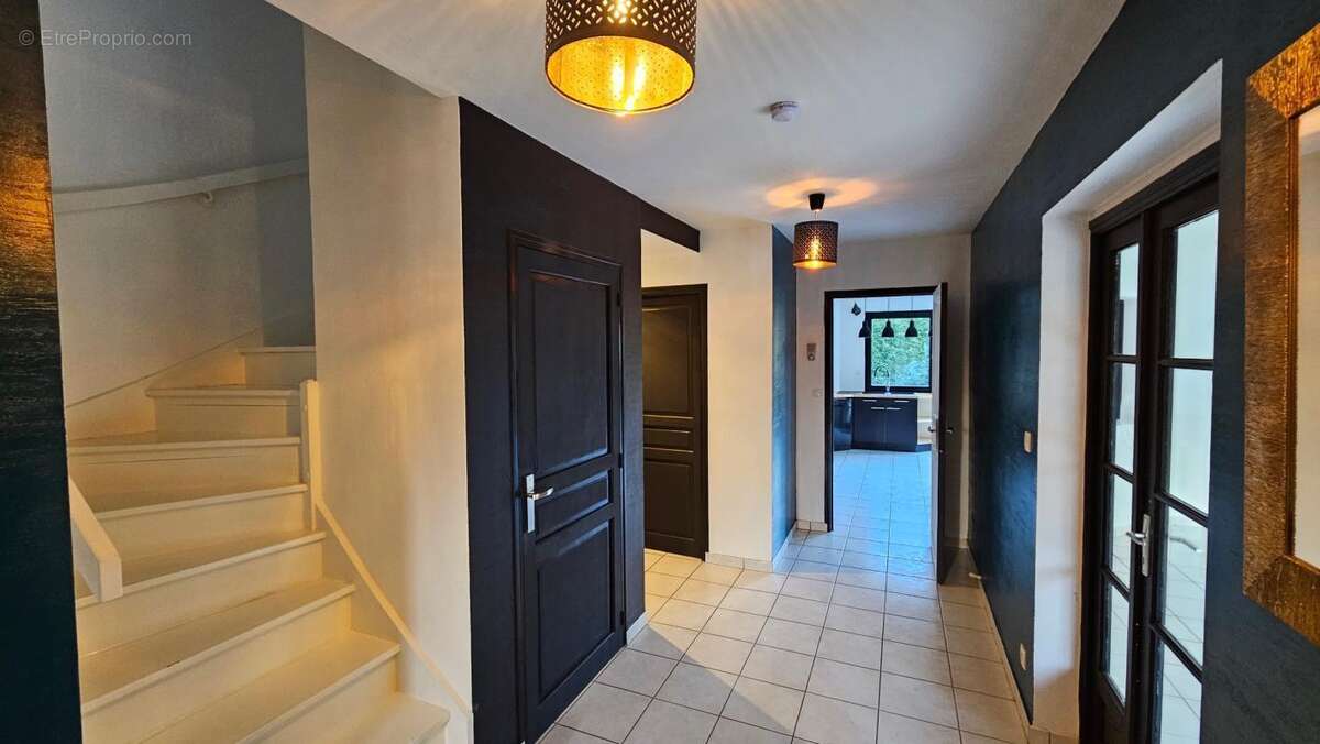 Maison à VERN-SUR-SEICHE