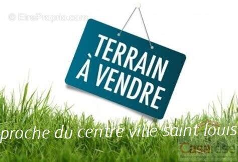 Terrain à SAINT-LOUIS