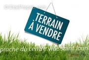 Terrain à SAINT-LOUIS
