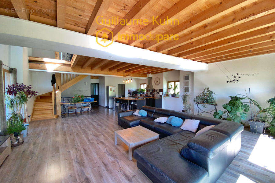 Maison à SAINT-OFFENGE-DESSUS