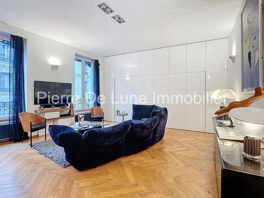 Appartement à LYON-1E