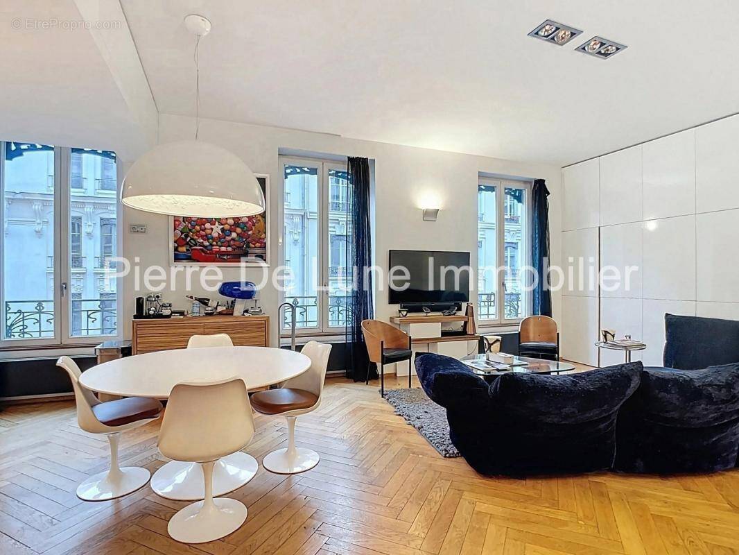 Appartement à LYON-1E