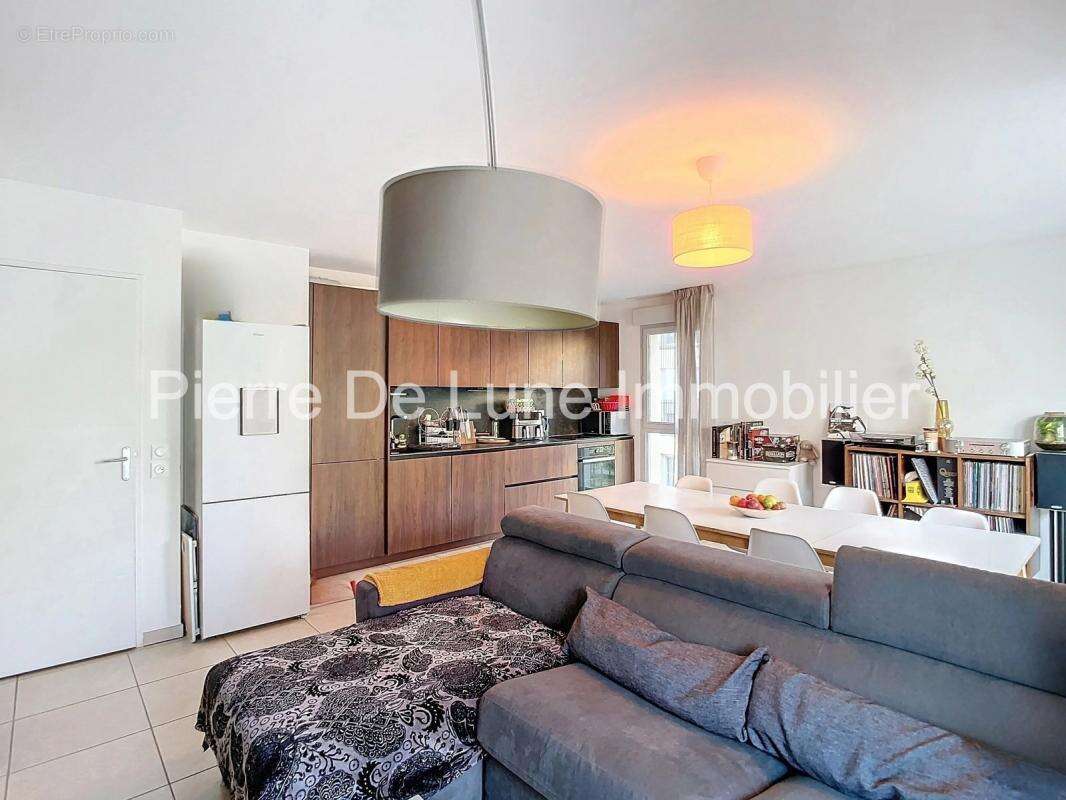 Appartement à CHAMPAGNE-AU-MONT-D&#039;OR