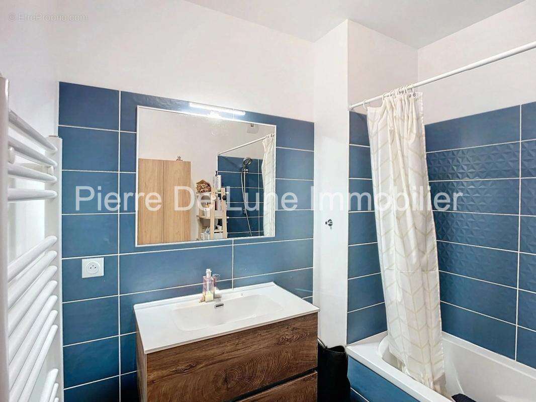 Appartement à CHAMPAGNE-AU-MONT-D&#039;OR