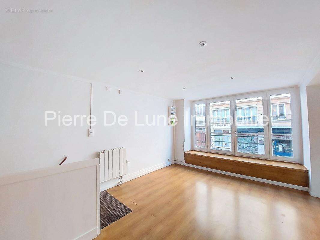 Appartement à LYON-1E