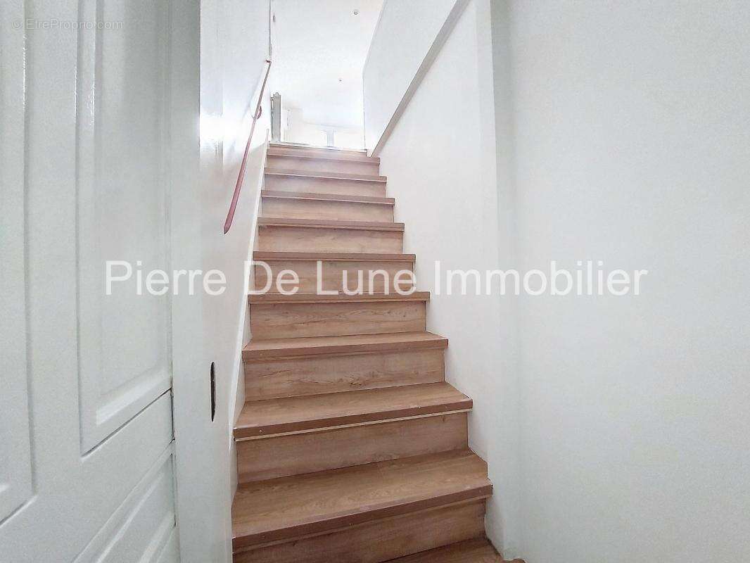Appartement à LYON-1E