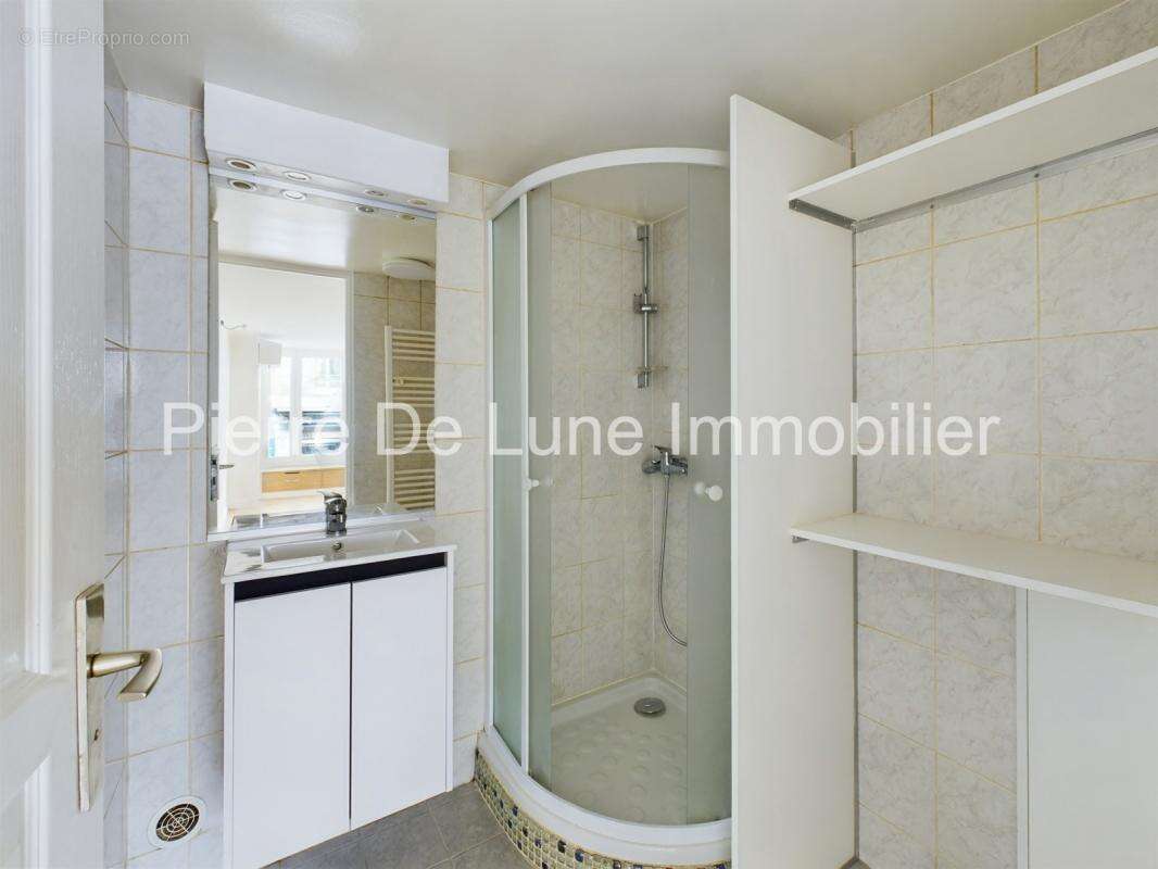 Appartement à LYON-1E