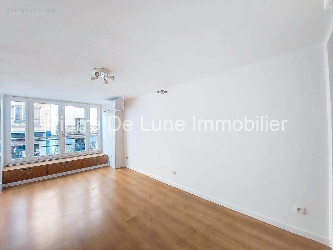 Appartement à LYON-1E