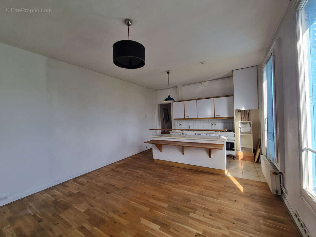 Appartement à MAISONS-ALFORT