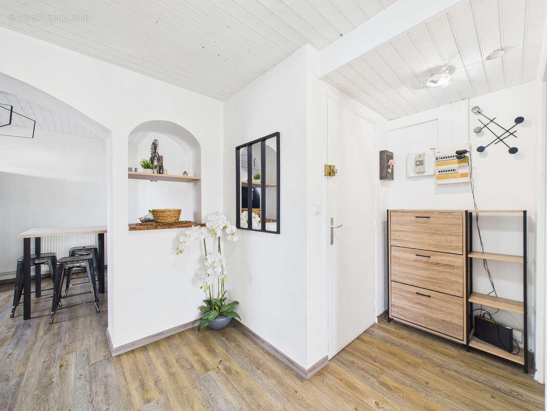 Appartement à BARBERAZ