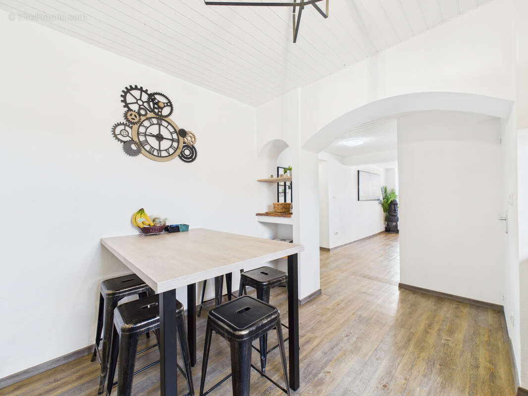 Appartement à BARBERAZ