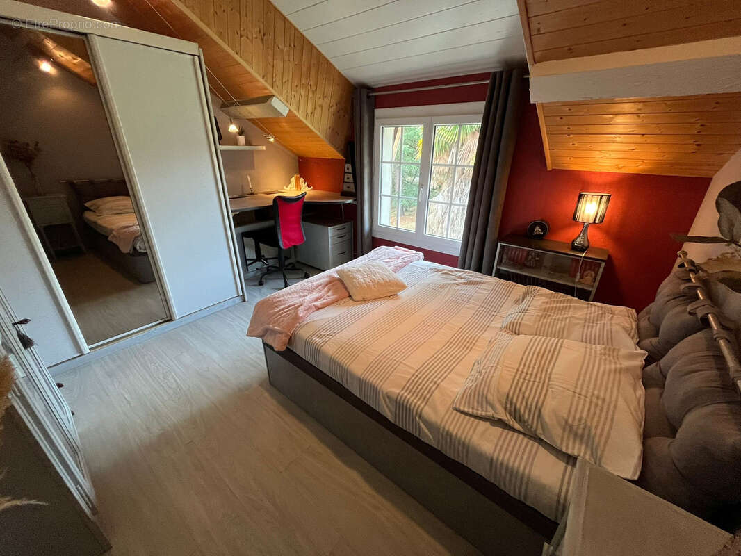 Maison à LABASTIDE-SAINT-PIERRE