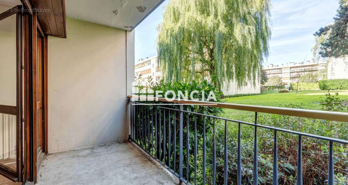 Appartement à NOISY-LE-ROI