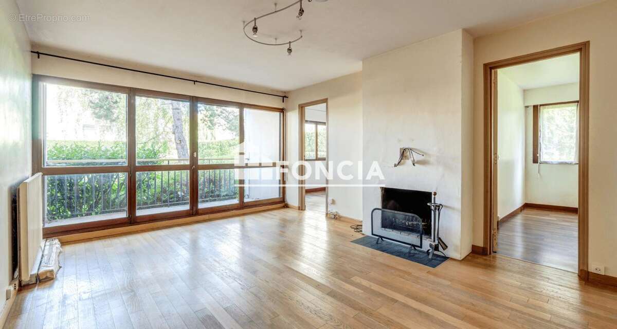 Appartement à NOISY-LE-ROI