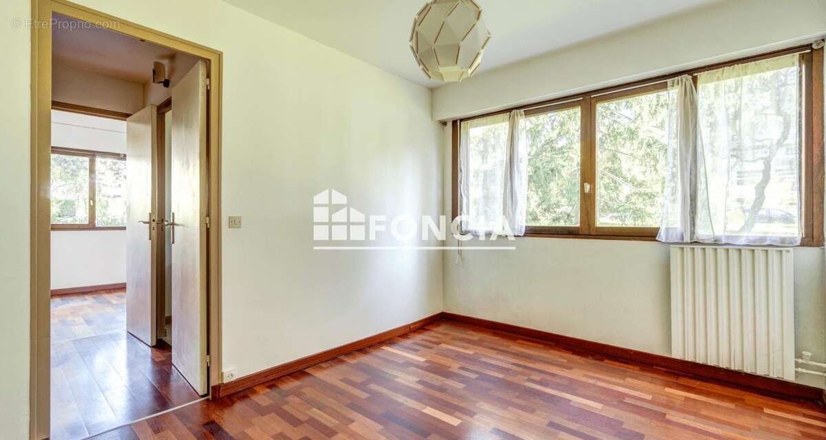 Appartement à NOISY-LE-ROI