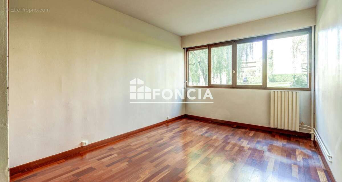 Appartement à NOISY-LE-ROI