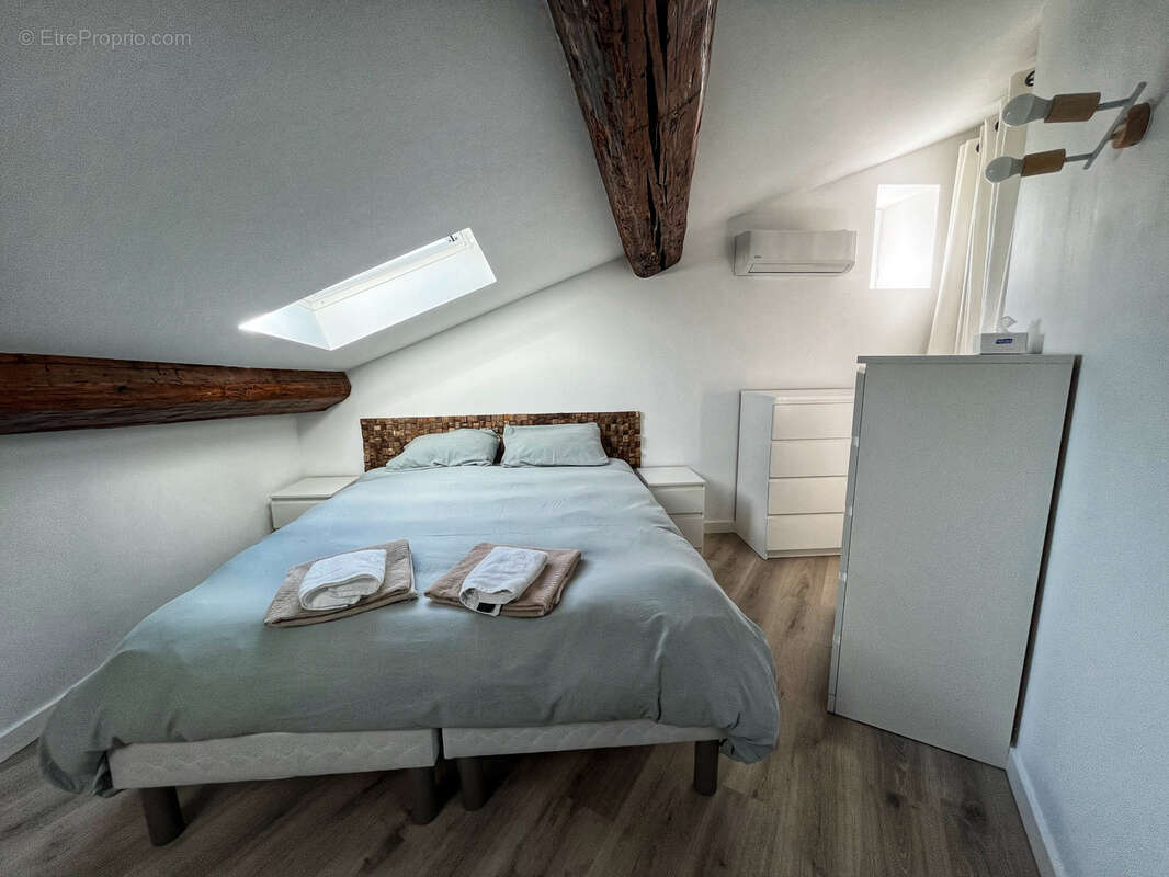 Appartement à LENTILLY