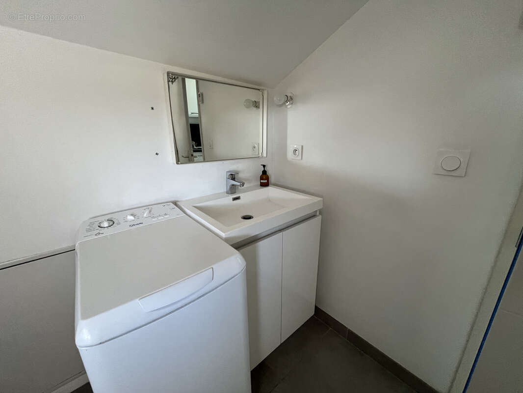 Appartement à LENTILLY