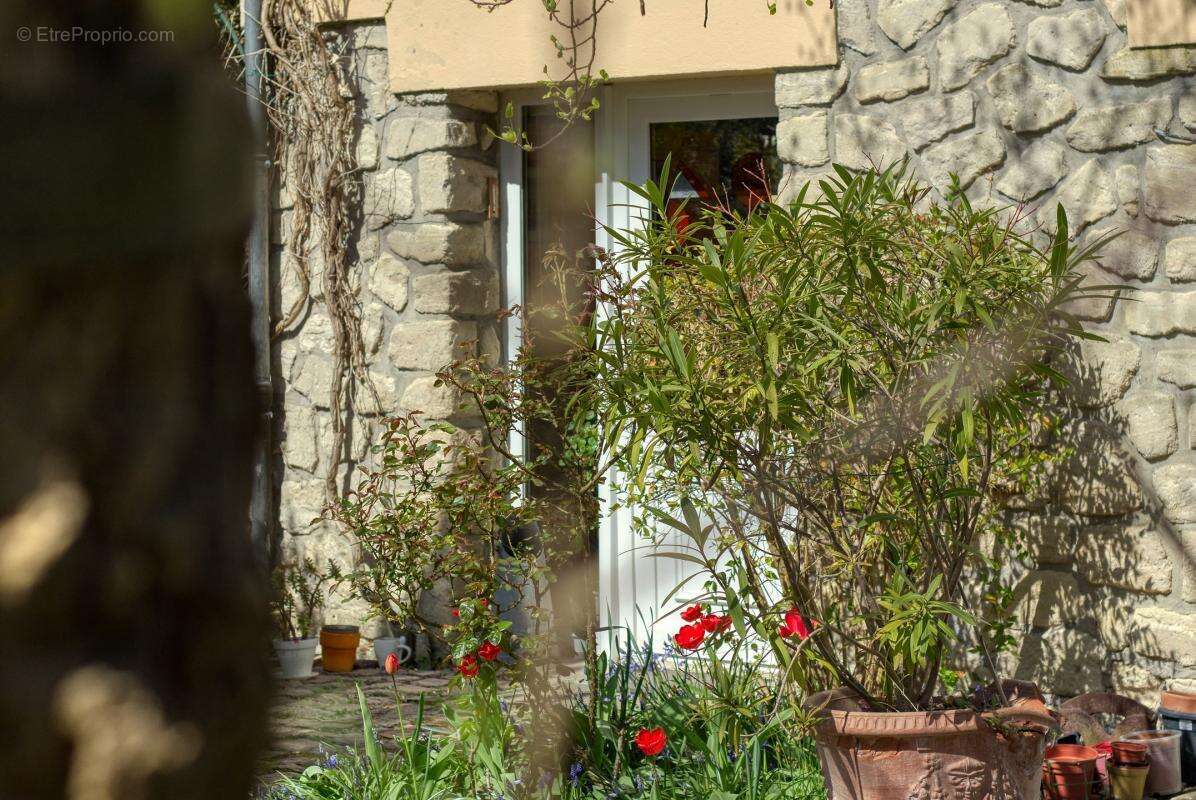 Maison à L&#039;ETANG-LA-VILLE