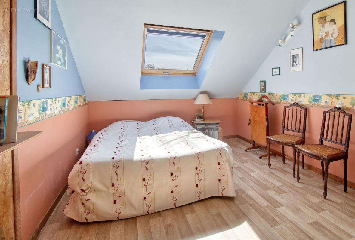 Maison à L&#039;ETANG-LA-VILLE