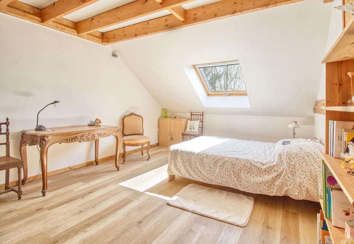 Maison à L&#039;ETANG-LA-VILLE