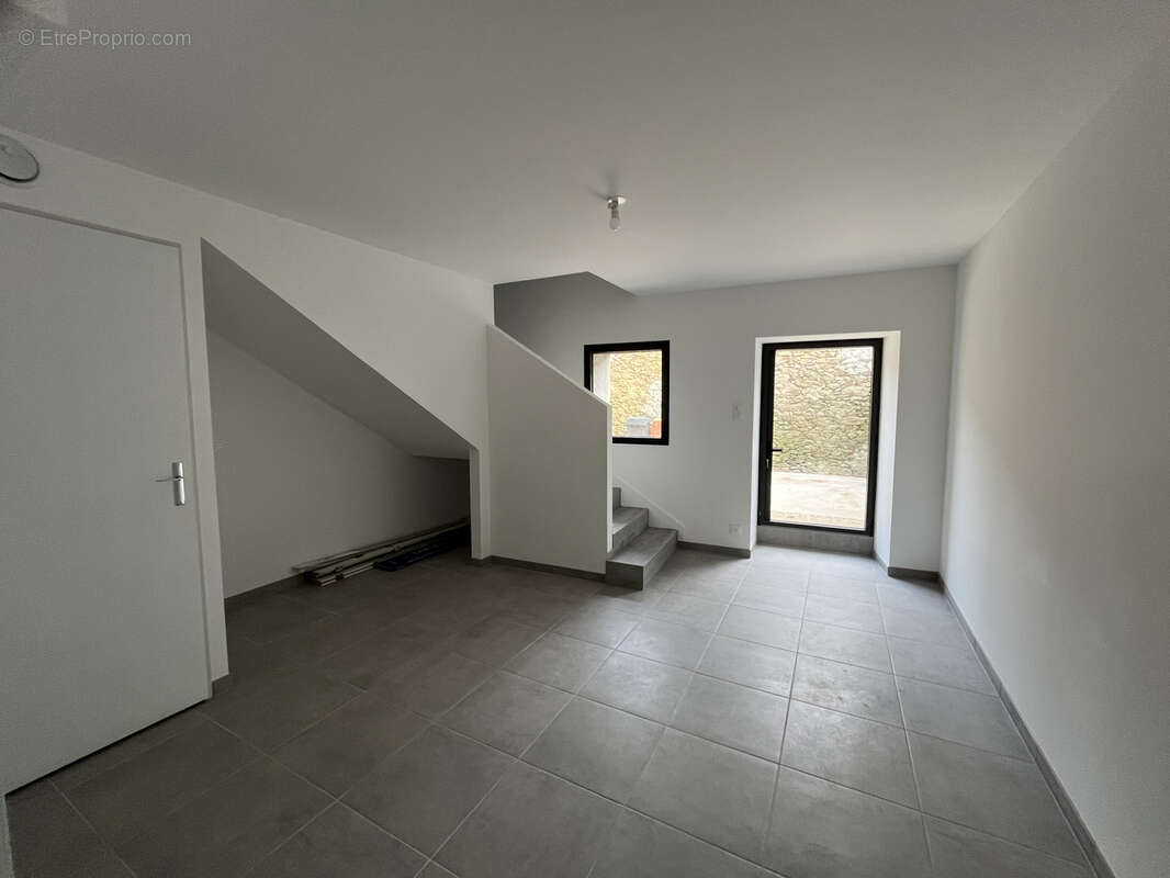 Maison à SAINT-PROUANT