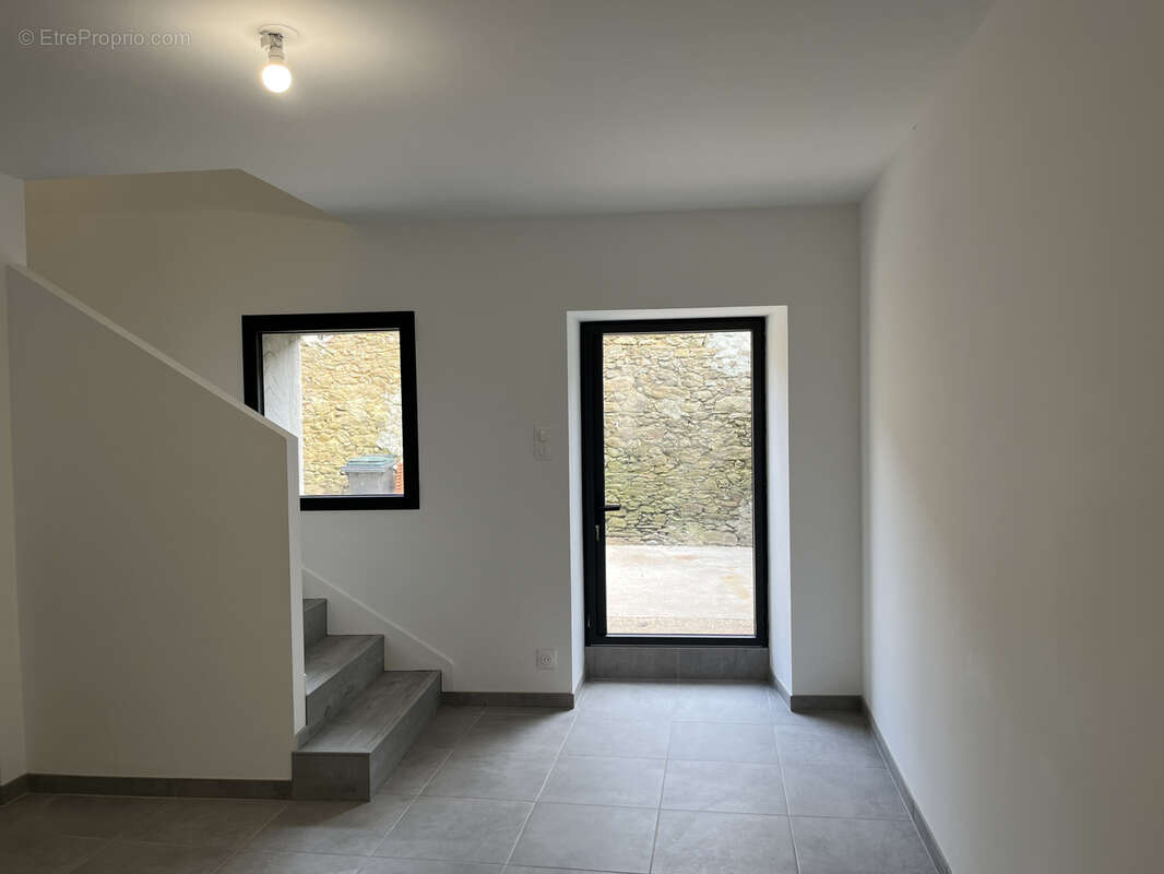 Maison à SAINT-PROUANT