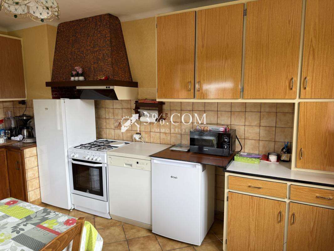 Maison à LE SYNDICAT