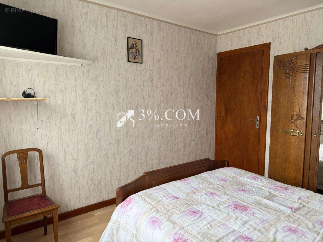 Maison à LE SYNDICAT