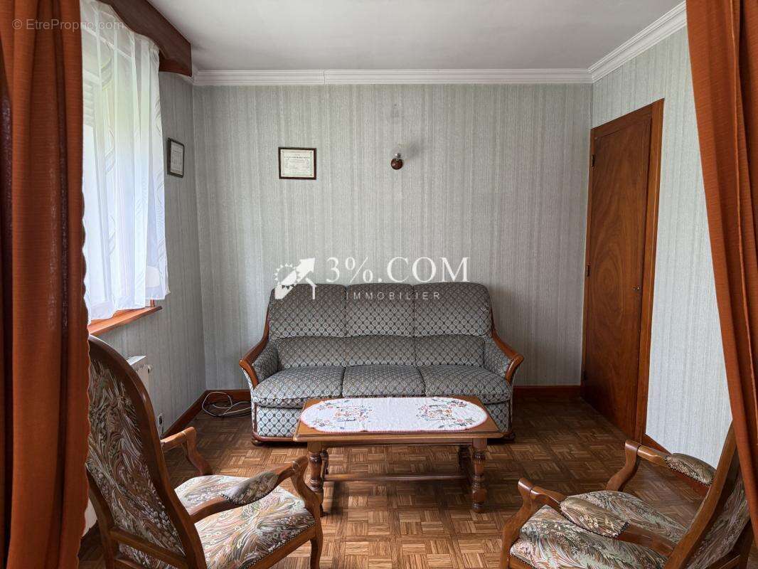 Maison à LE SYNDICAT