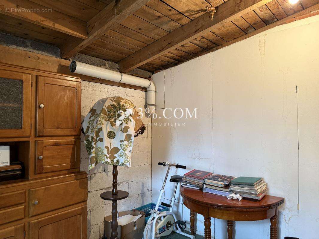 Maison à LE SYNDICAT