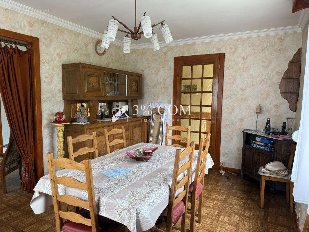 Maison à LE SYNDICAT